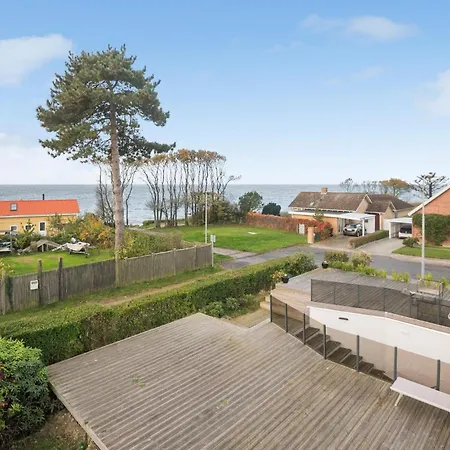 Сasa de vacaciones Amazing In With House Sea View Korsør